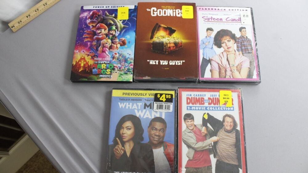 New Sealed 5 DVD Movie Lot Super Mario Goonies Sixteen Candles Dumb And Dumber